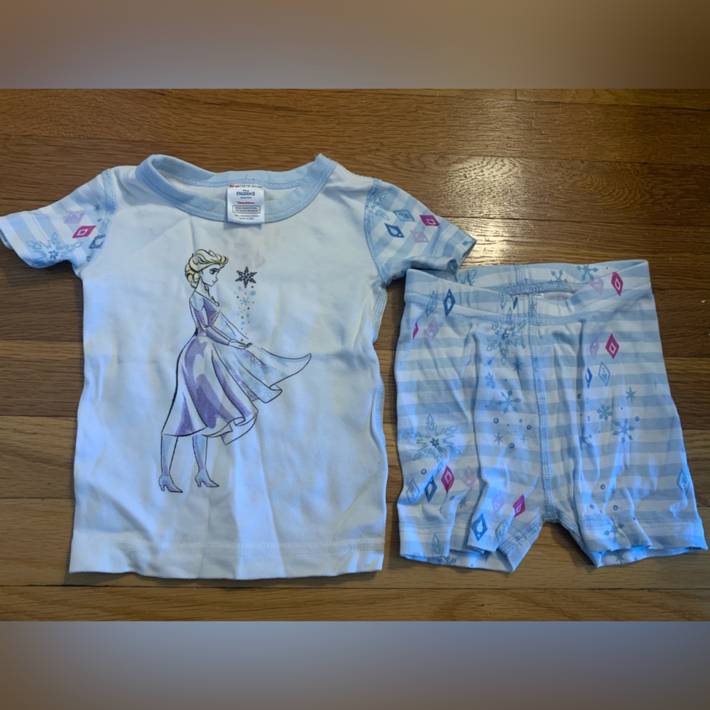 Hanna Andersson Frozen pajamas 18-24 months
